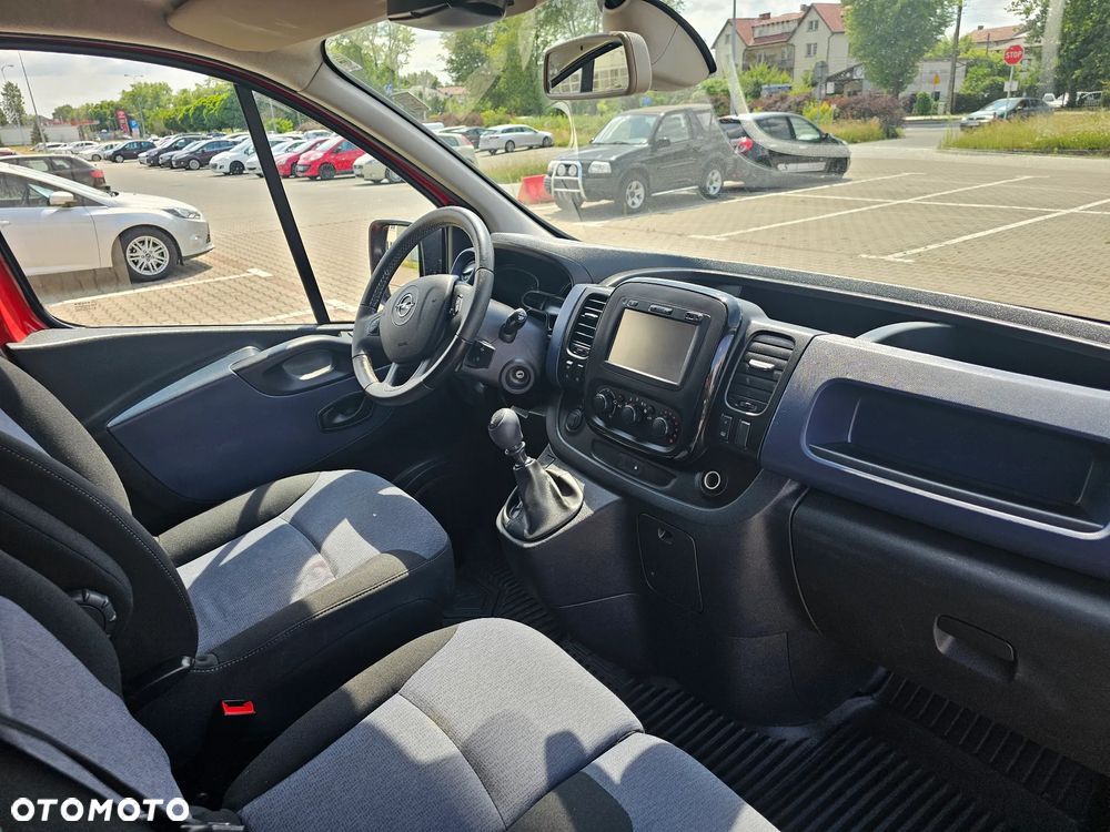Opel VIVARO - 16