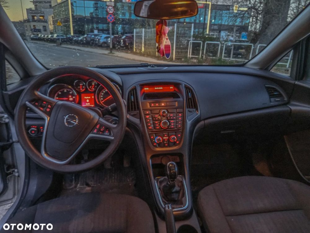 Opel Astra - 6