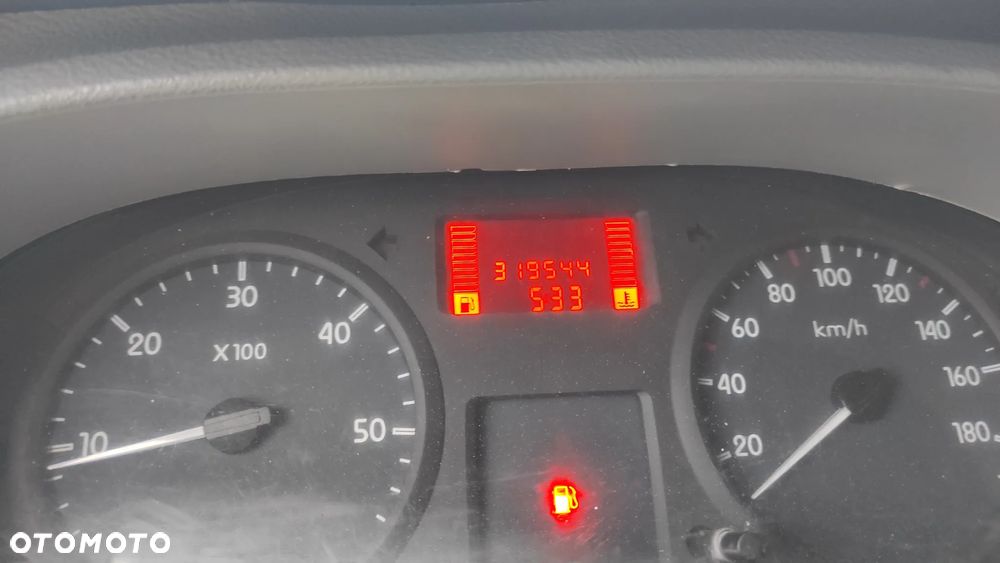 Renault Master - 18