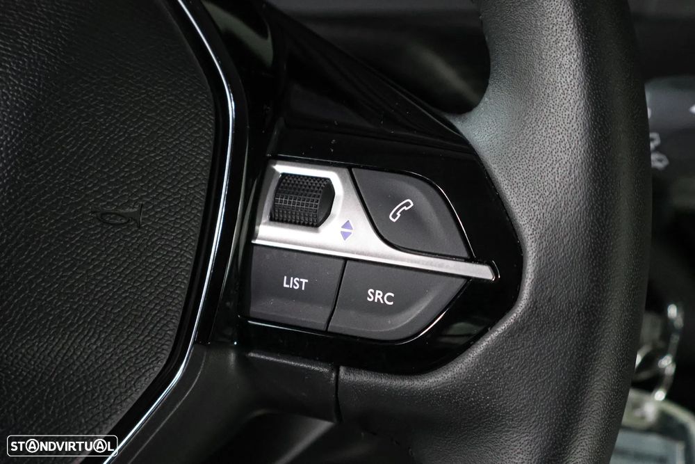 Peugeot 208 1.2 PureTech Allure - 29