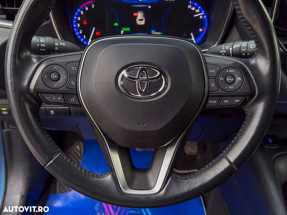 Toyota Corolla 1.8 Hybrid Touring Sports Business Edition - 25