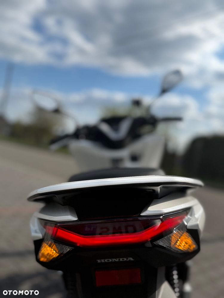 Honda PCX - 3
