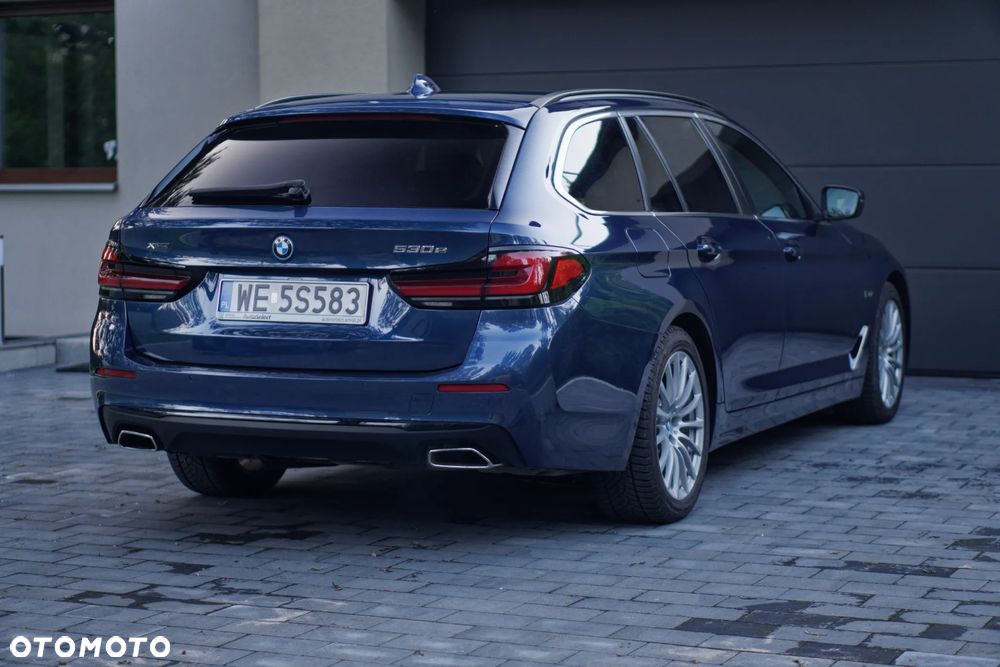 BMW Seria 5 530e xDrive - 6