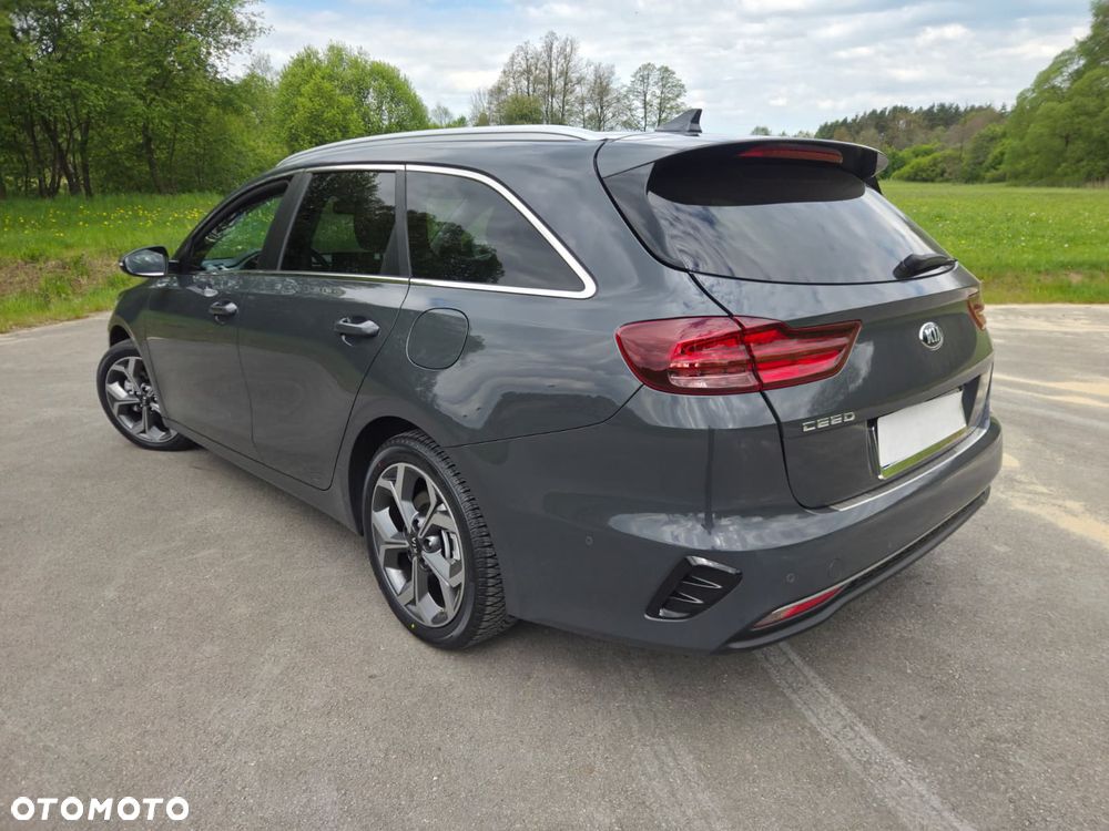 Kia Ceed 1.6 CRDi DCT Platinum Edition - 8