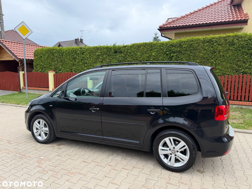 Volkswagen Touran 2.0 TDI DPF BlueMotion Technology MATCH - 21