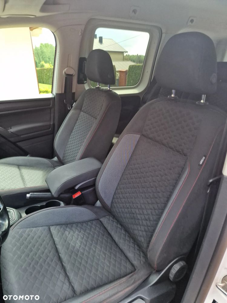 Volkswagen Caddy 1.4 TSI Highline - 9
