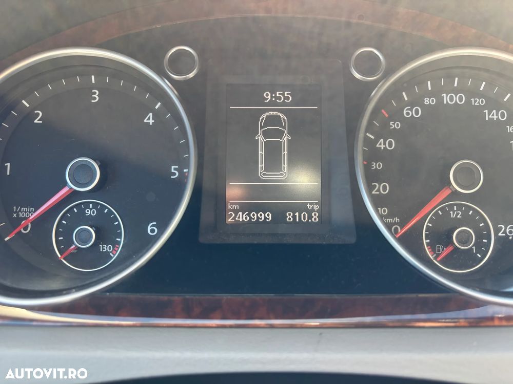 Volkswagen Passat 2.0 TDI Comfortline DPF - 12