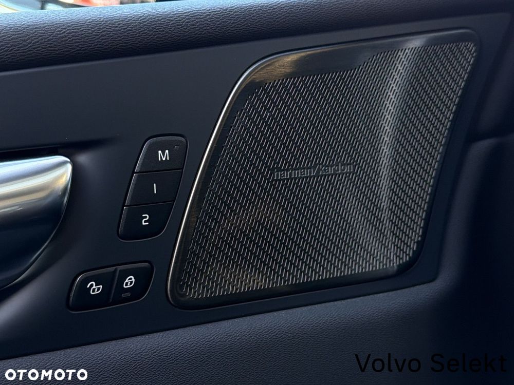 Volvo XC 60 - 23