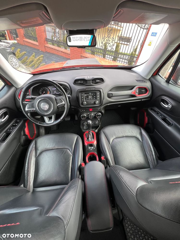 Jeep Renegade - 16