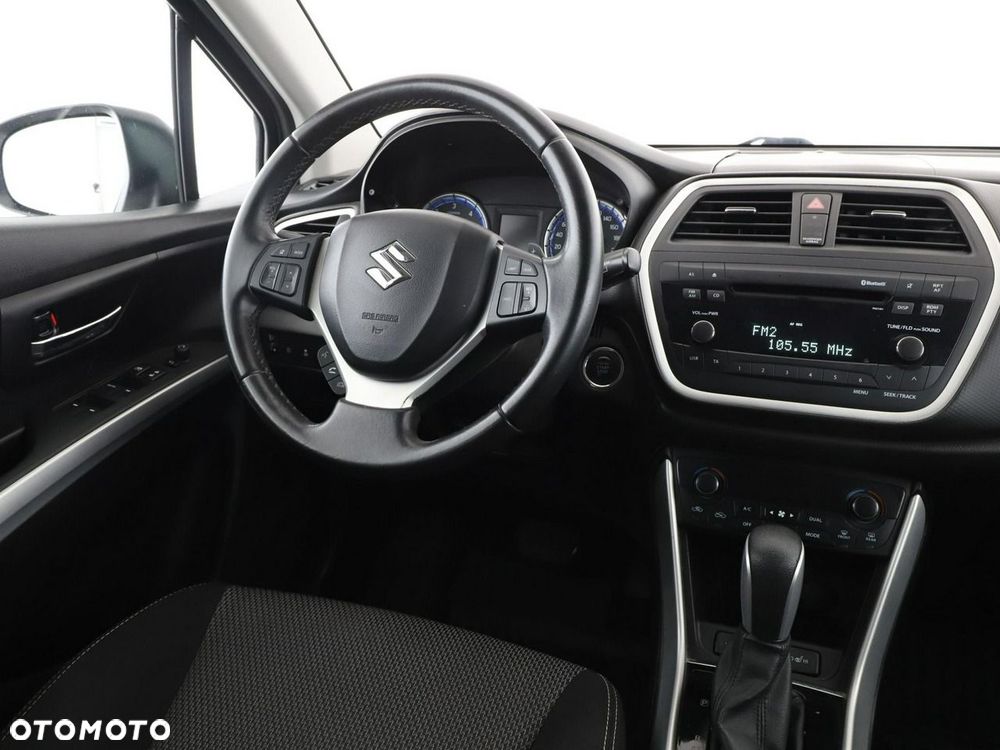 Suzuki SX4 S-Cross 1.6 DDiS TCSS 4x4 Comfort - 17