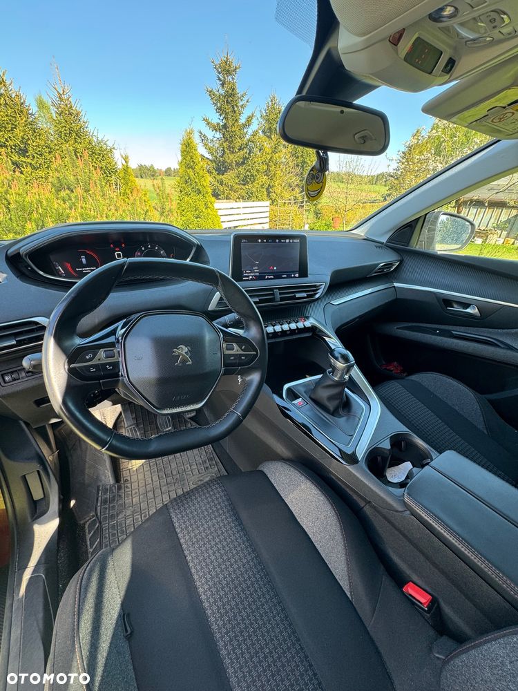 Peugeot 3008 1.2 PureTech Active S&S - 12