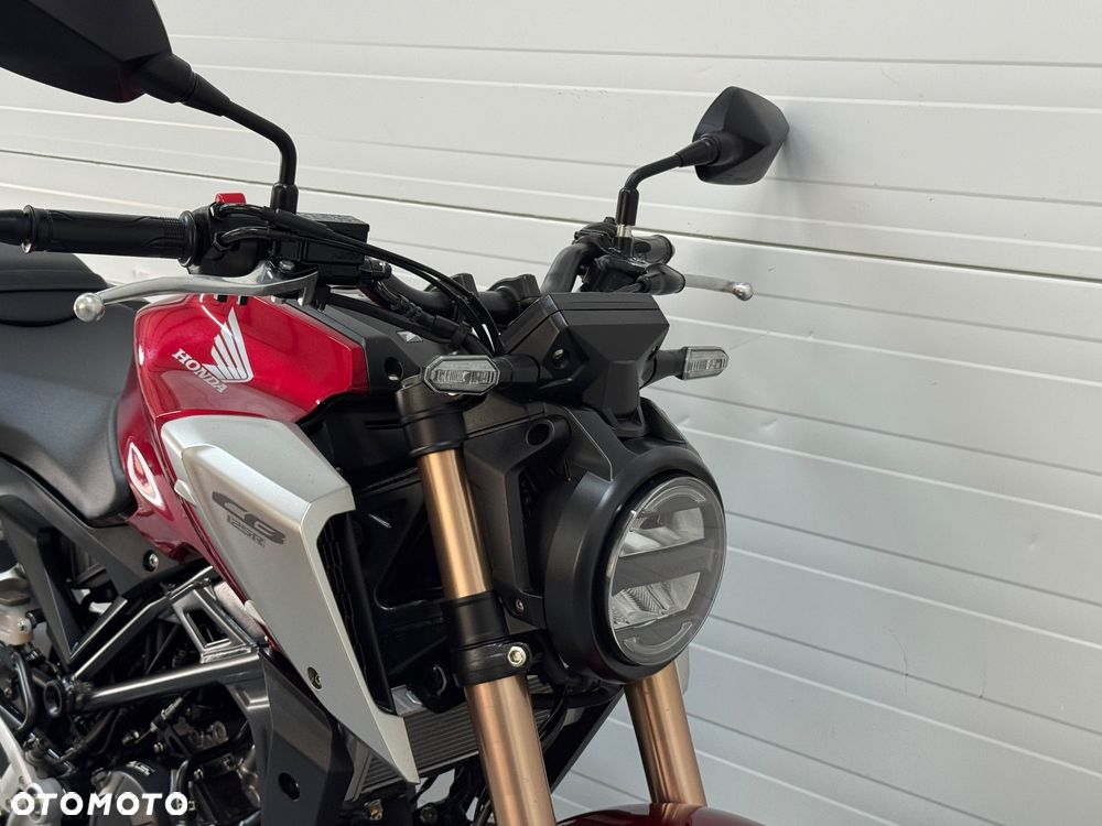 Honda CB - 9