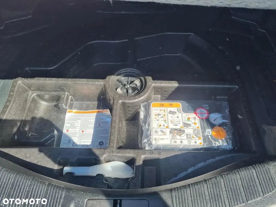 Ford Fusion 2.0 EcoBoost Titanium - 17