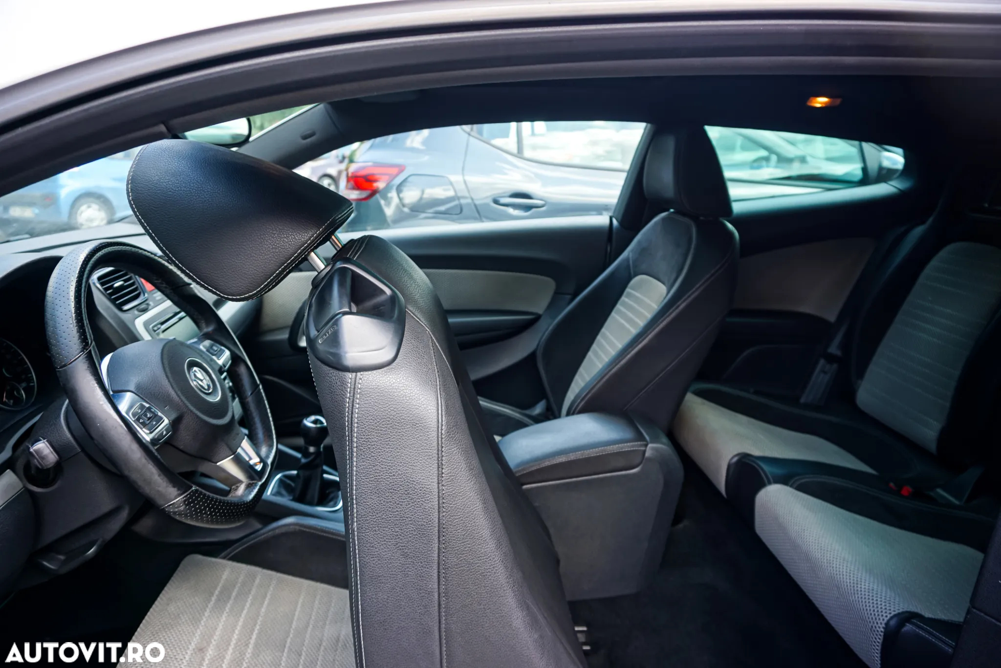 Volkswagen Scirocco 2.0 TSI - 10