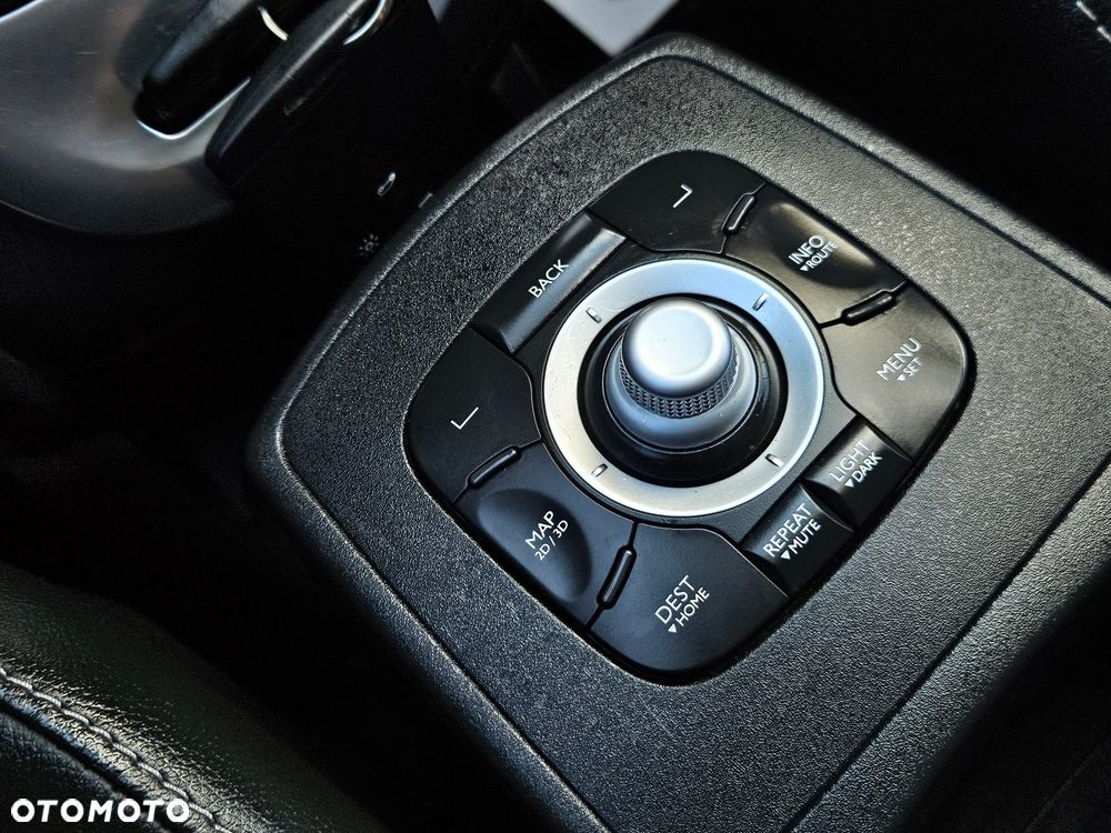 Renault Grand Scenic Gr 1.6 dCi Energy Bose Edition S&S - 20