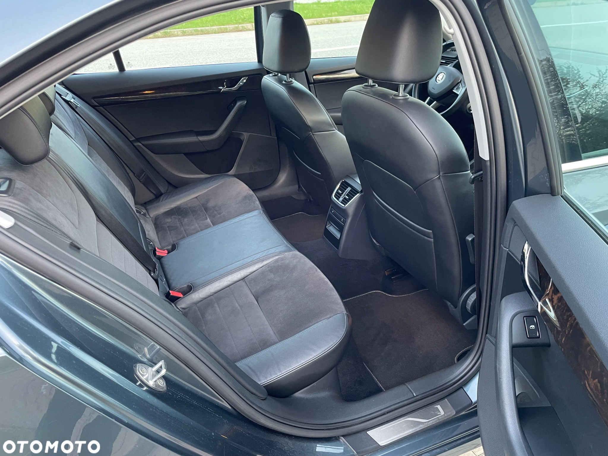 Skoda Octavia 2.0 TDI Style - 12