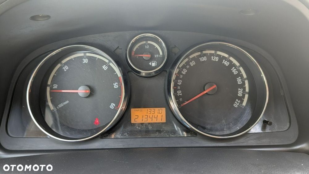 Opel Antara - 23
