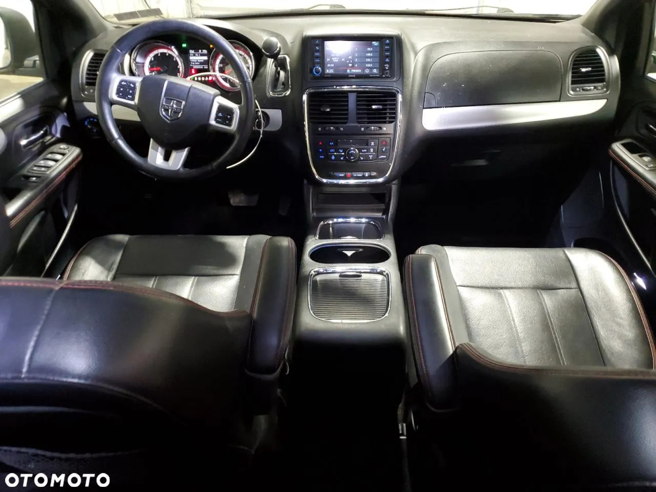 Dodge Grand Caravan 3.6 R/T - 24