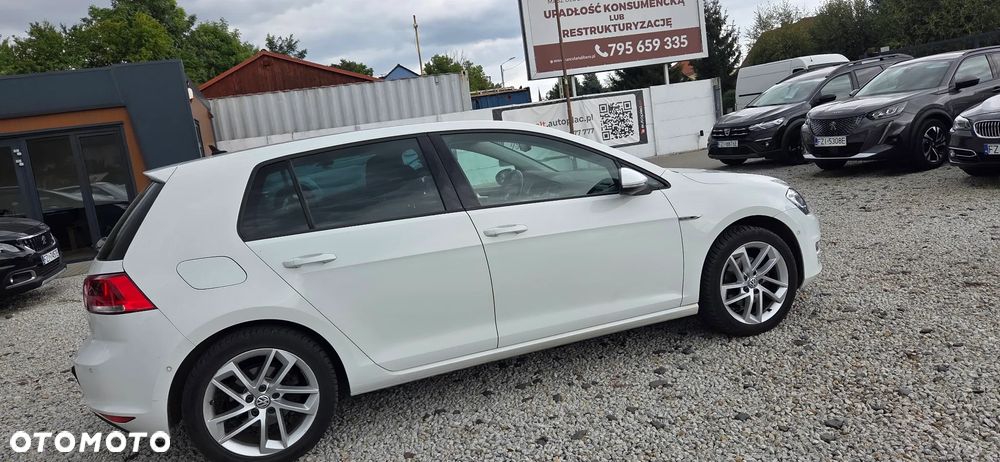 Volkswagen Golf 2.0 TDI BMT Comfortline - 10