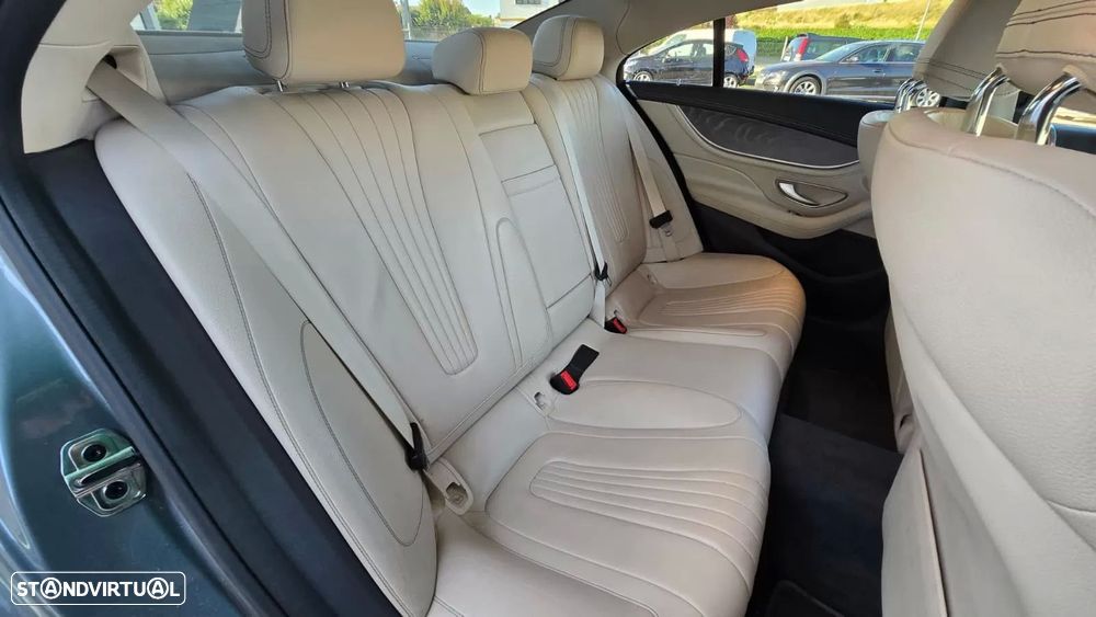 Mercedes-Benz CLS 300 d - 14