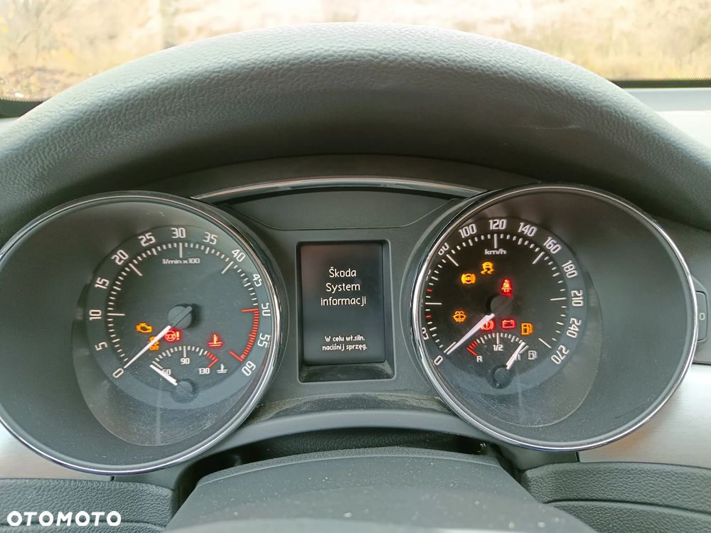 Skoda Superb 2.0 TDI Elegance - 6