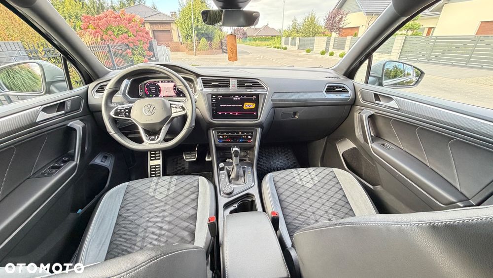 Volkswagen Tiguan - 12
