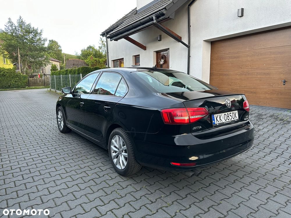 Volkswagen Jetta 2.0 TDI DPF BMT Comfortline - 4