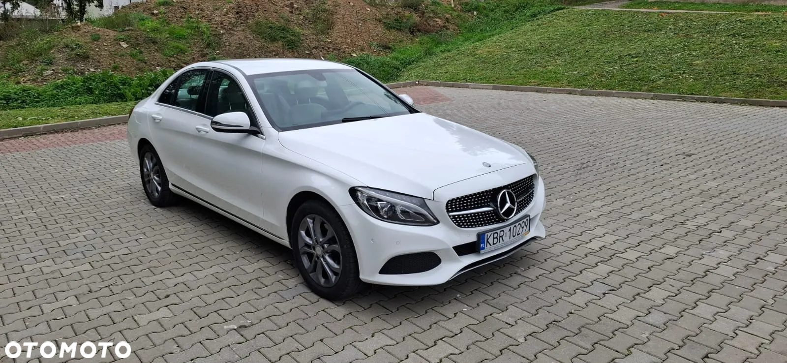 Mercedes-Benz Klasa C 200 7G-TRONIC - 2