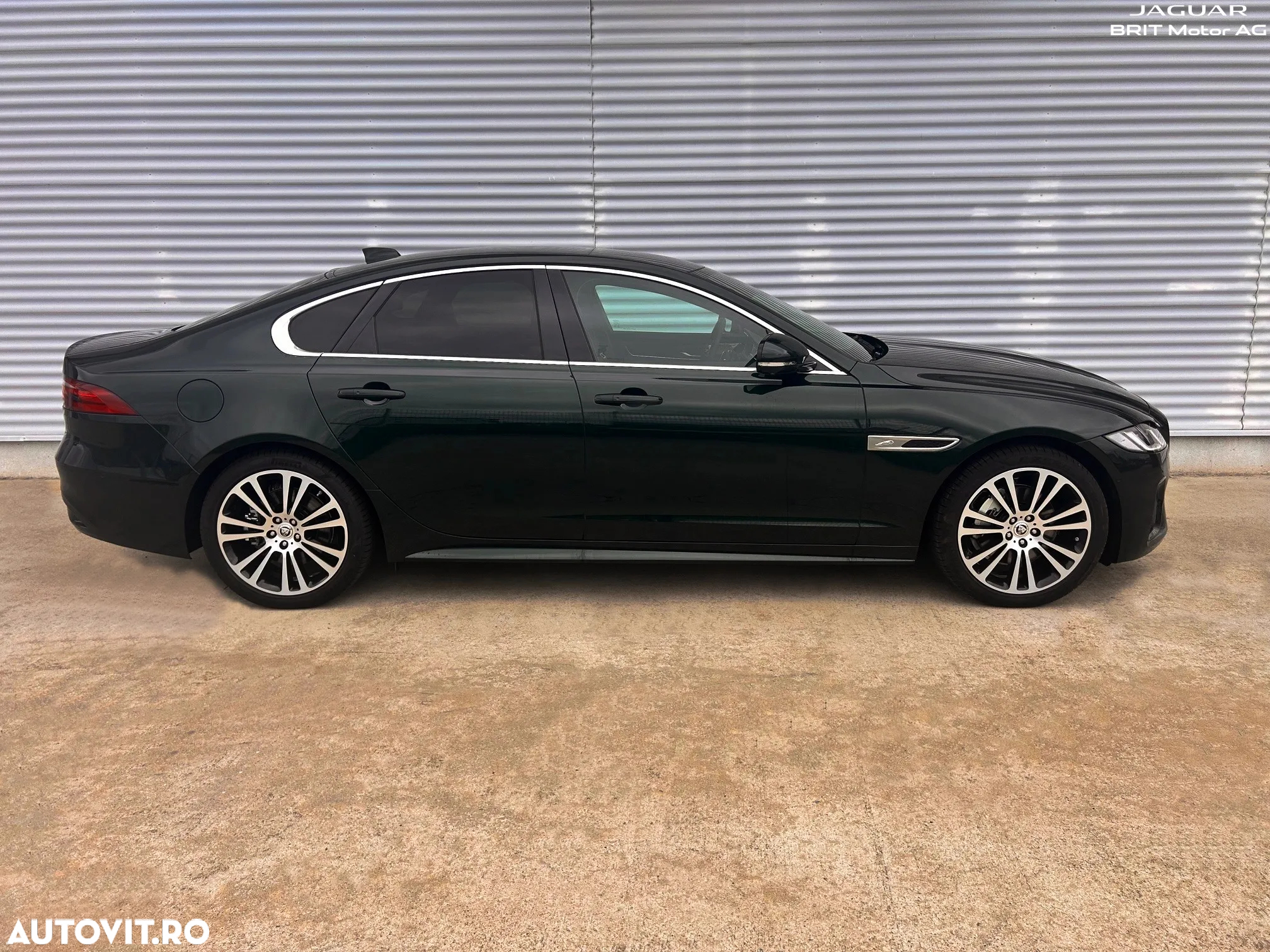 Jaguar XF D200 AWD R-Dynamic SE - 3