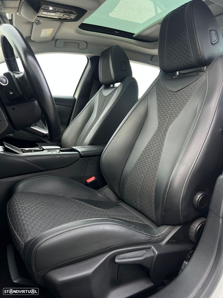 DS DS4 E-TENSE 225 CROSS TROCADERO - 10