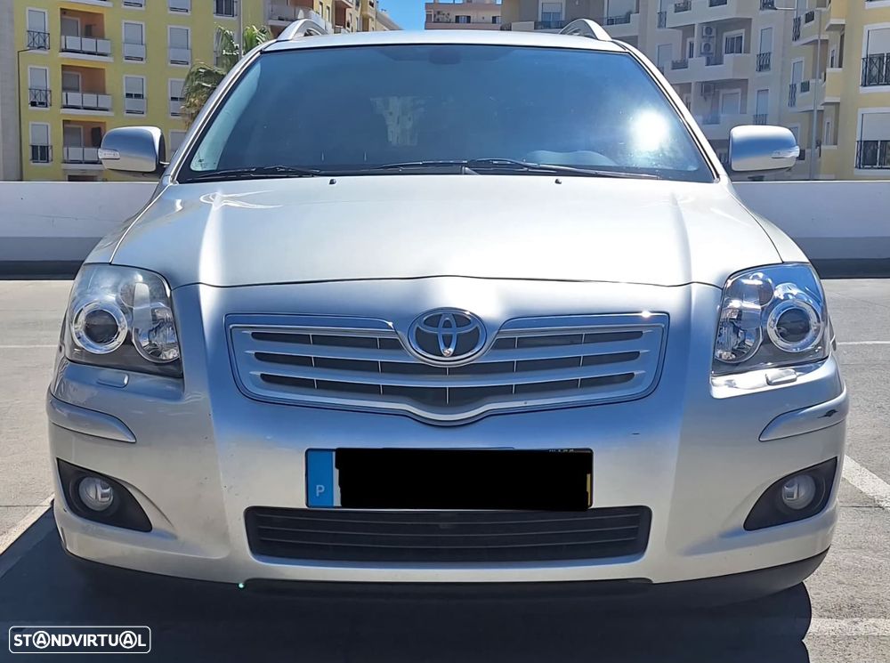 Toyota Avensis SW 2.2 D-4D Sol - 13