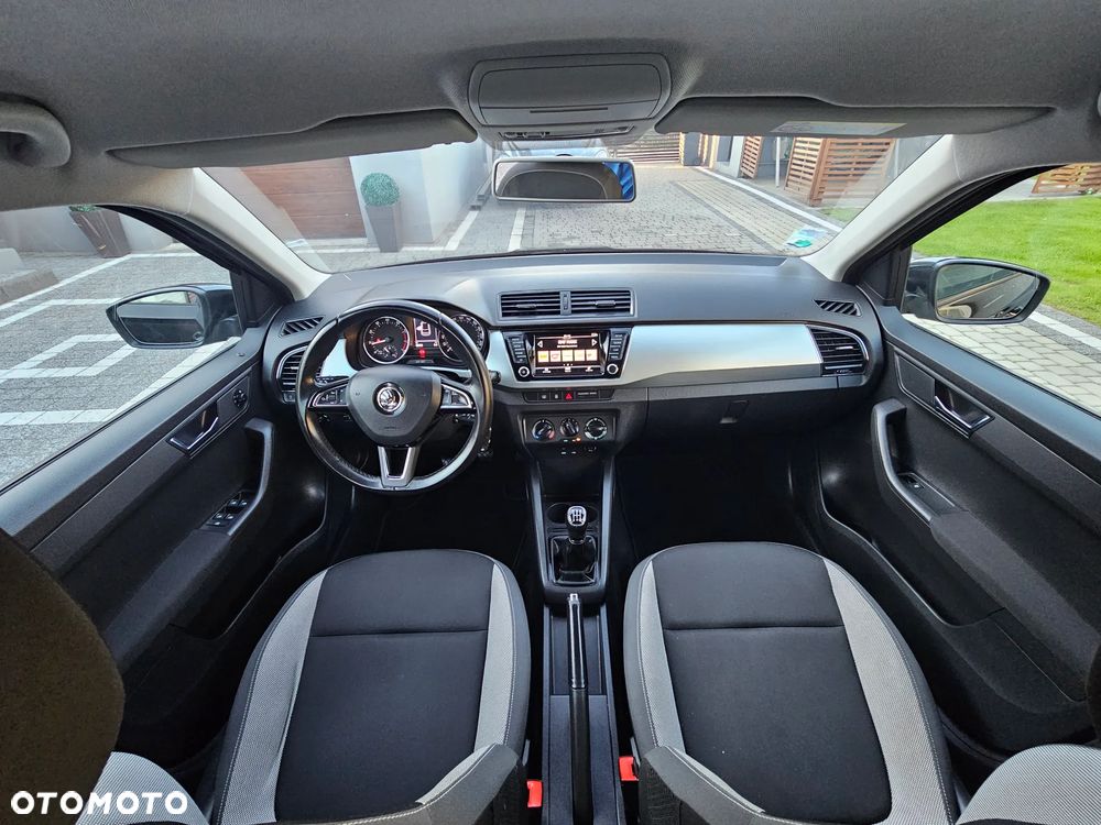 Skoda Fabia - 24