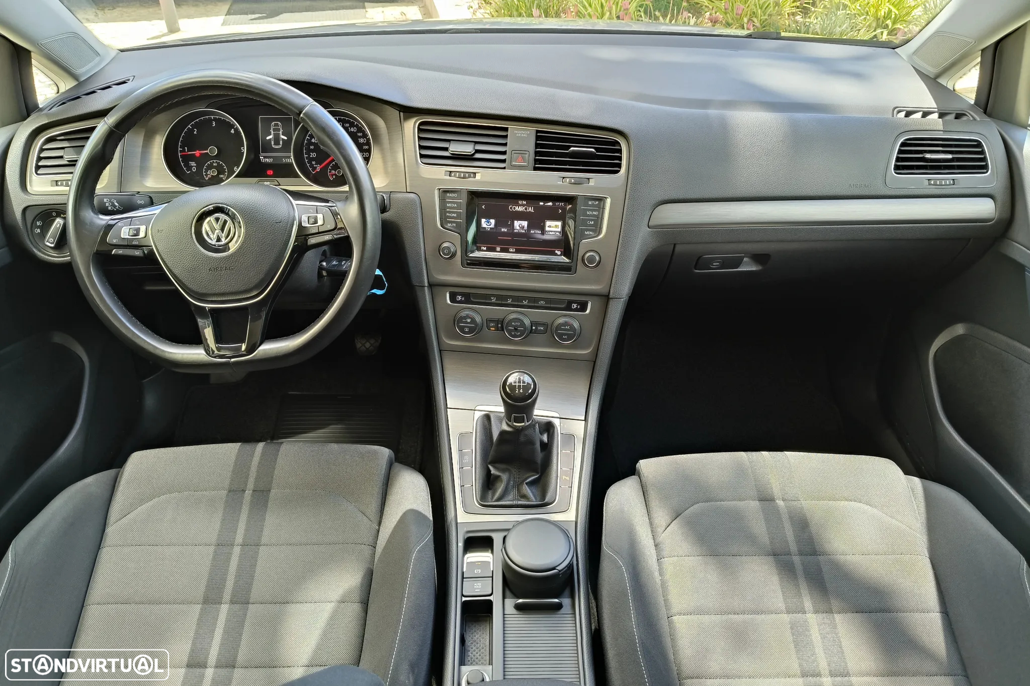 VW Golf Variant 1.6 TDi Sportline - 23