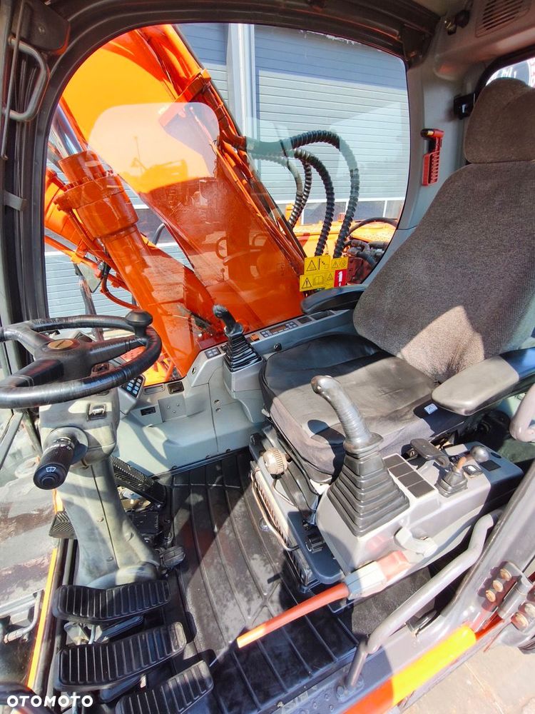 Doosan DX160W - 6