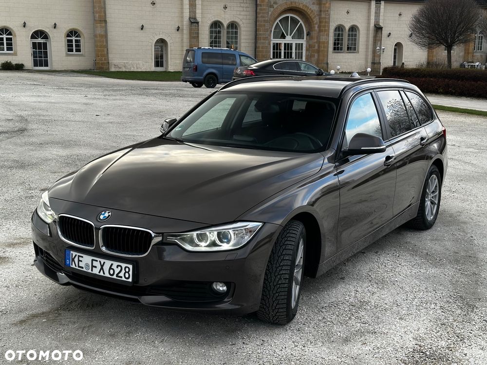 BMW Seria 3 320d - 22