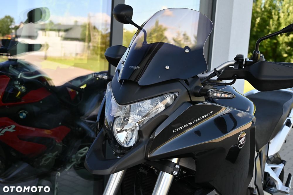 Honda VFR - 38