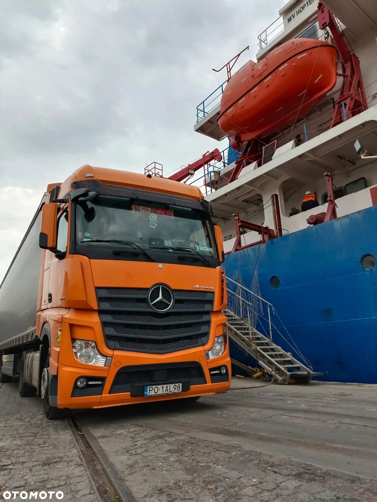 Mercedes-Benz Actros - 5