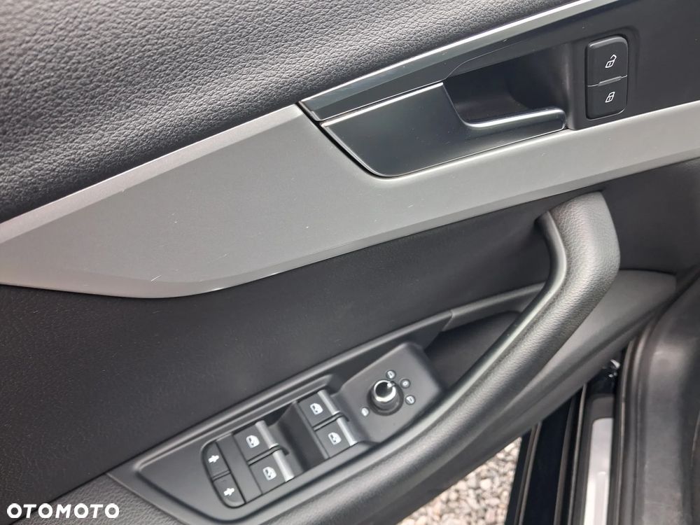 Audi A4 Avant 2.0 TDI S tronic - 27