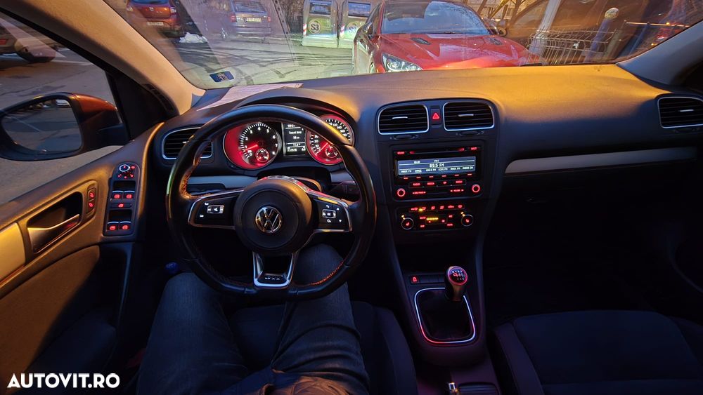 Volkswagen Golf 1.4 TSI Highline - 4