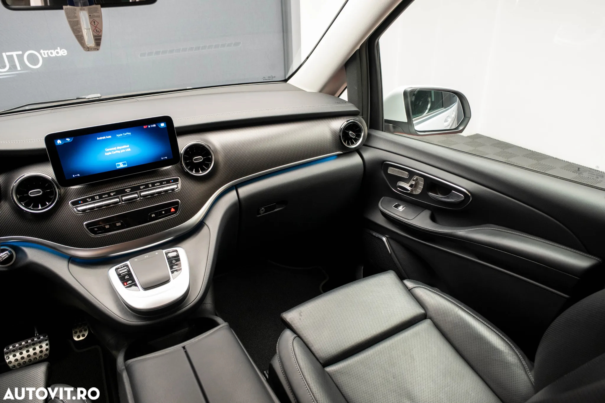 Mercedes-Benz V 300 d Combi Lung 237 CP AWD 9AT AVANTGARDE - 14