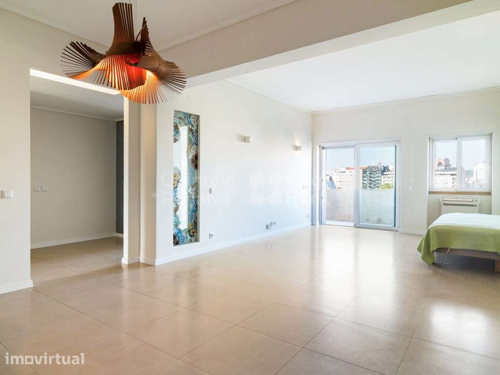 Apartamento T2 para arrendamento nas Avenidas Novas, Lisboa