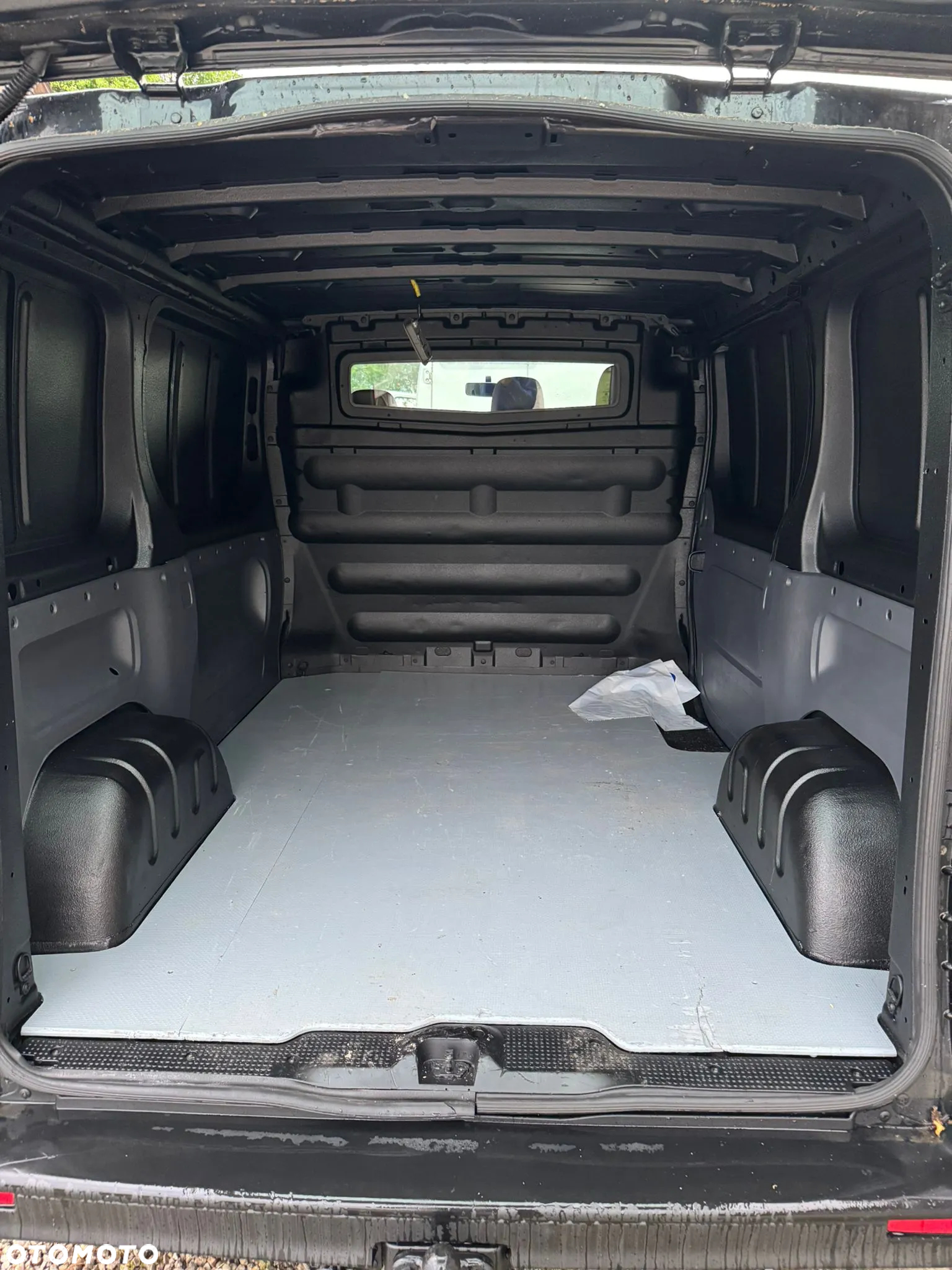 Opel Vivaro - 6