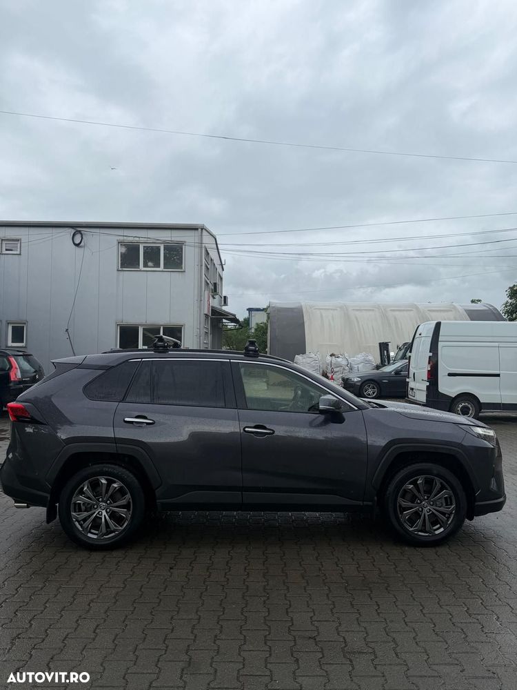 Toyota RAV4 2.5 VVT-iE 4x4 Luxury - 8