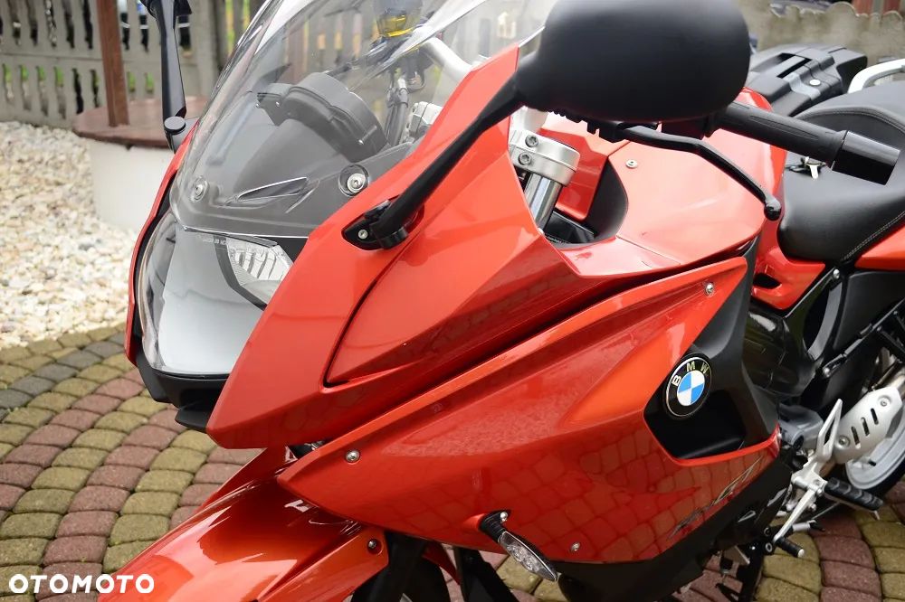 BMW F - 28