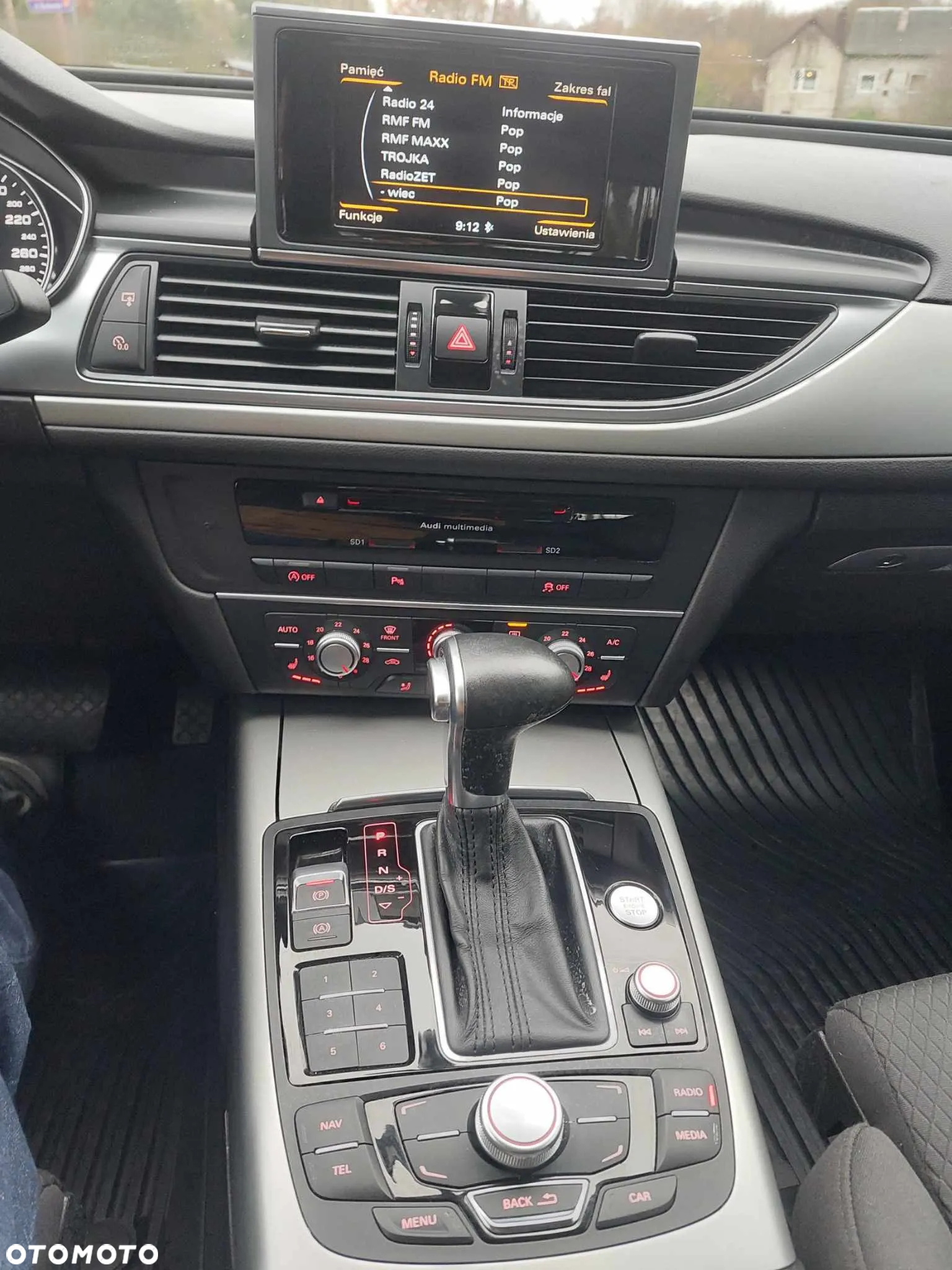 Audi A6 Avant 2.0 TDI Ultra S tronic - 12