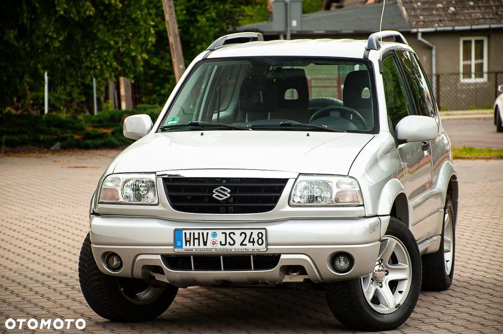 Suzuki Grand Vitara 1.6 - 6