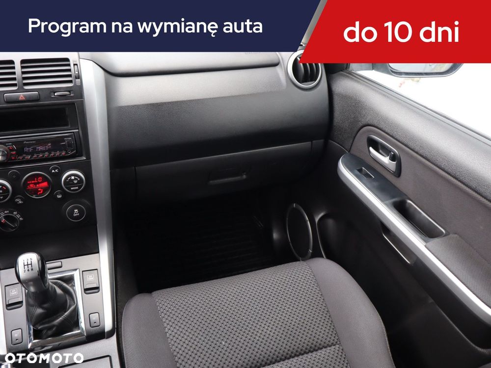 Suzuki Grand Vitara - 10