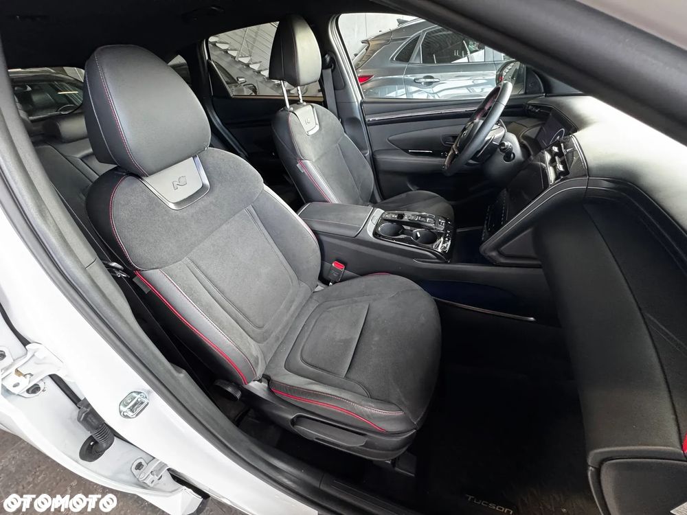 Hyundai Tucson 1.6 T-GDi HEV Executive N Line 2WD - 8