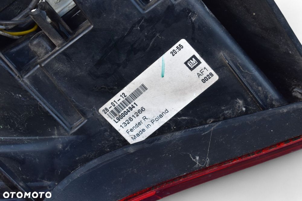 Lampa Prawy Tył OPEL ASTRA J GTC 3D 2011-2018R 13281266 EU - 8