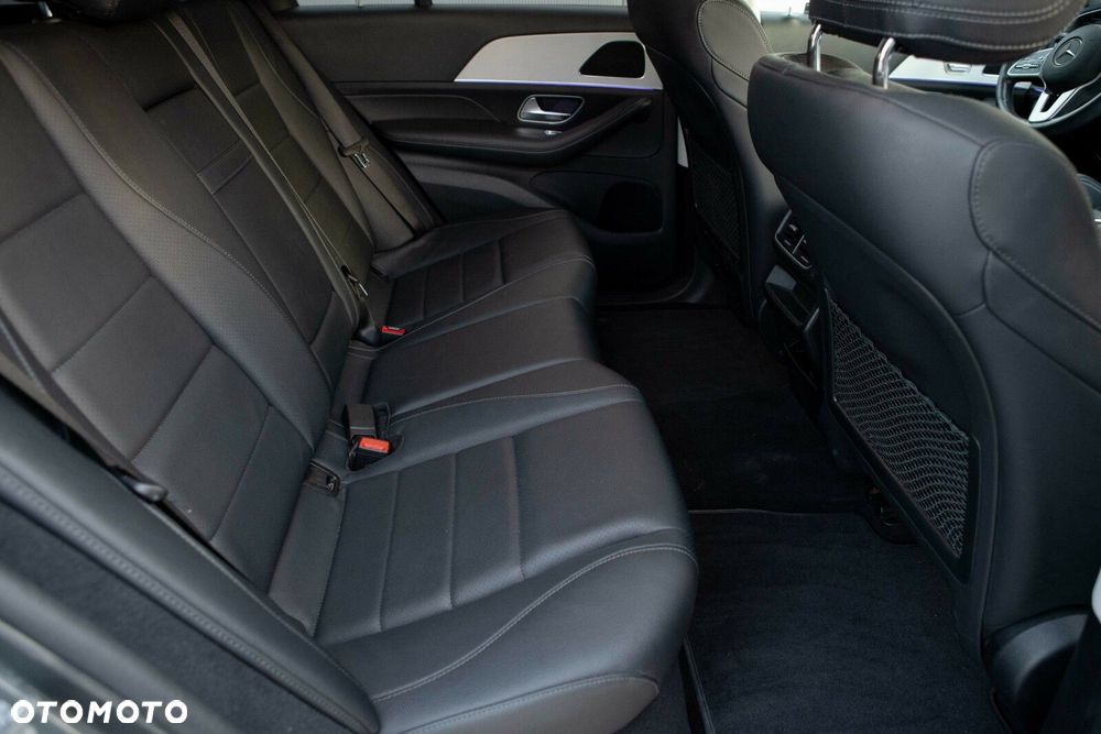 Mercedes-Benz GLE 300 d 4-Matic - 27